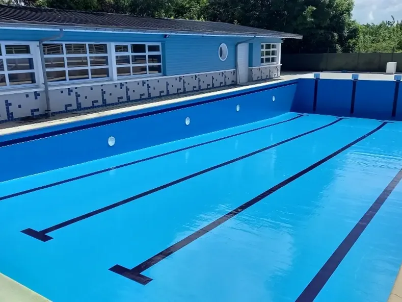 Piscine municipale — après travaux